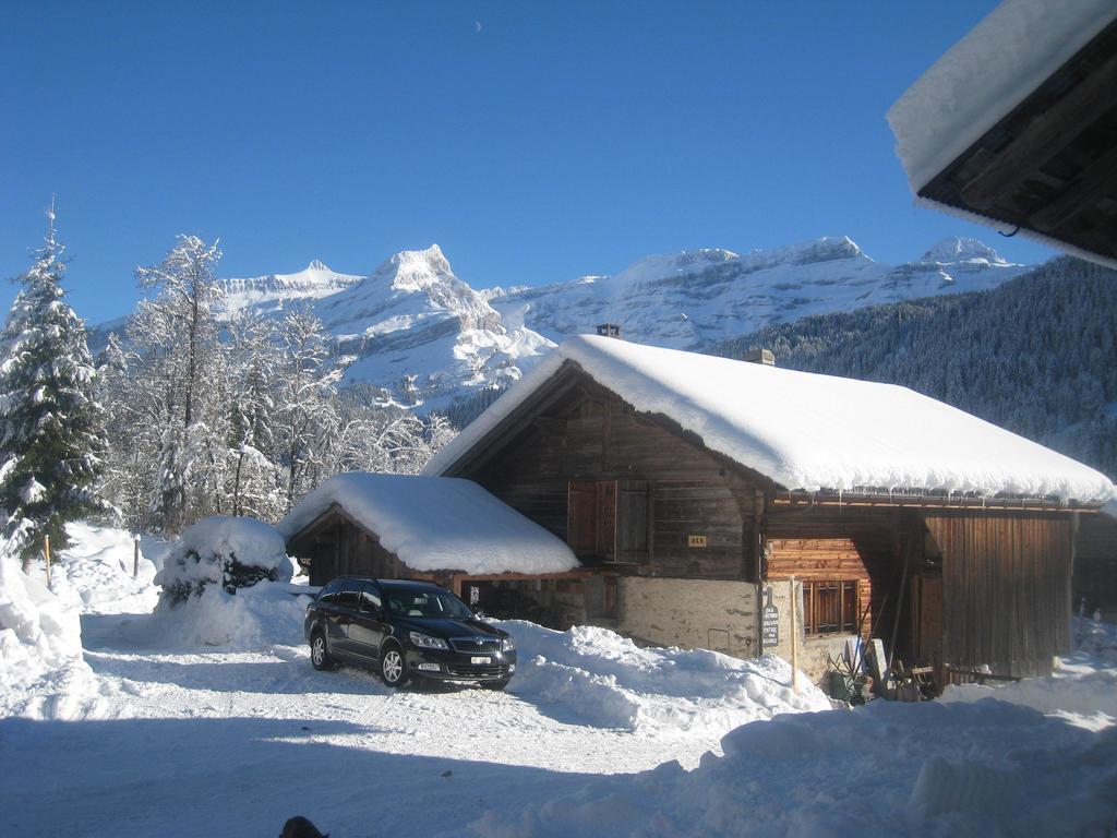 Vers L'Eglise B&B Chalet La Croisee מראה חיצוני תמונה