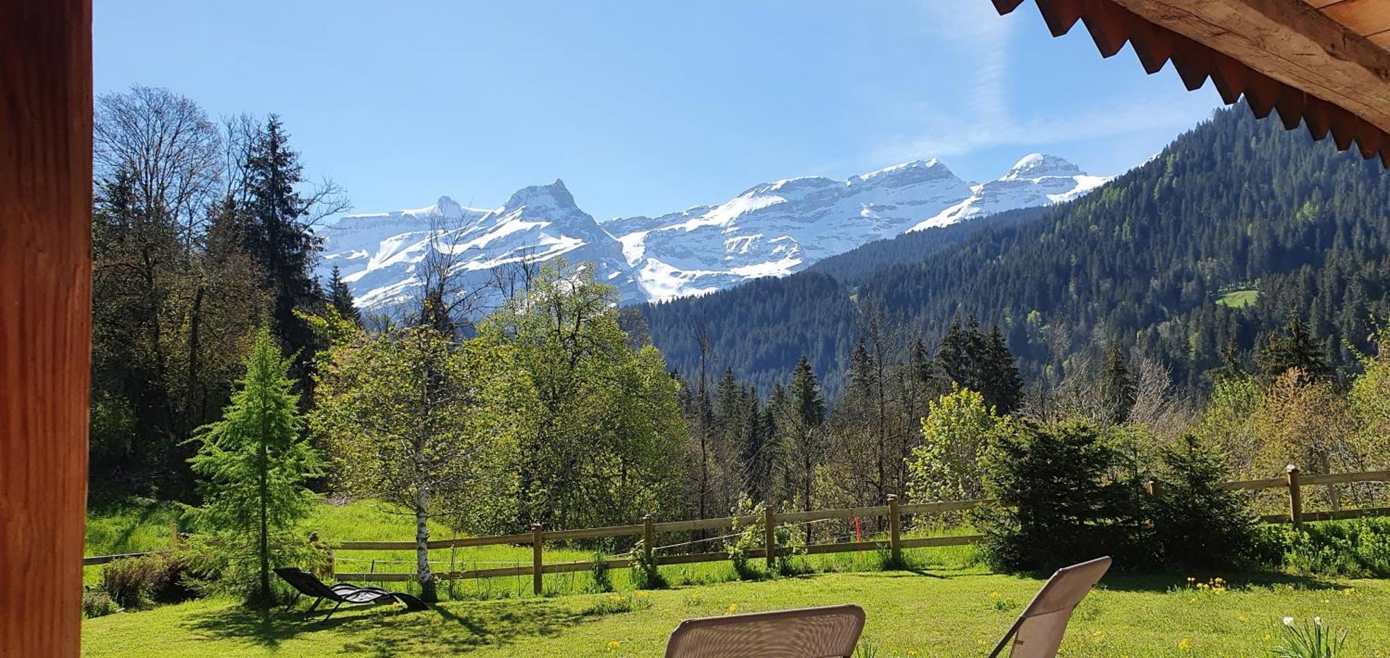 Vers L'Eglise B&B Chalet La Croisee מראה חיצוני תמונה