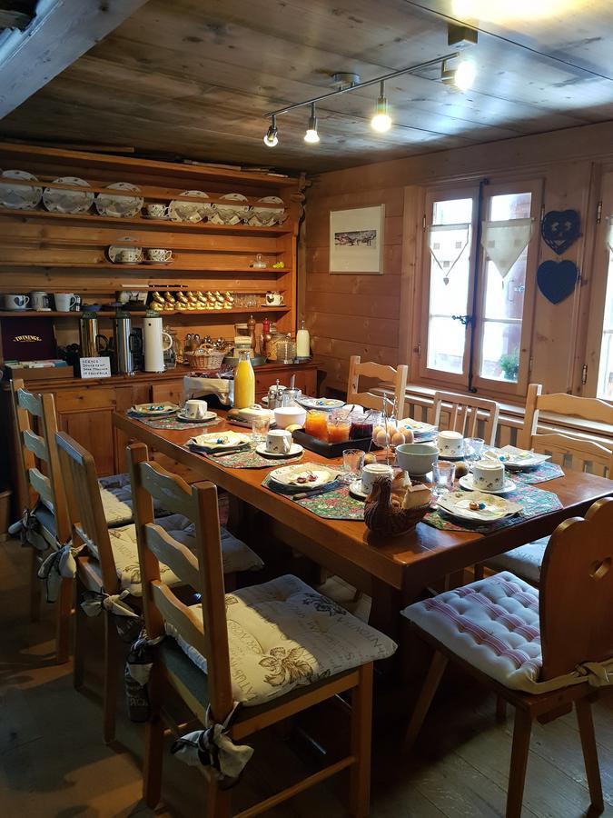 Vers L'Eglise B&B Chalet La Croisee מראה חיצוני תמונה